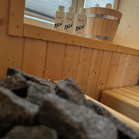 Alpenzeit - Mit Sauna, Garten Und Bergblick Bei Garmisch-partenkirchen Casa de Férias *