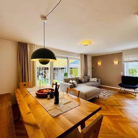 Alpenzeit - Mit Sauna, Garten Und Bergblick Bei Garmisch-partenkirchen *